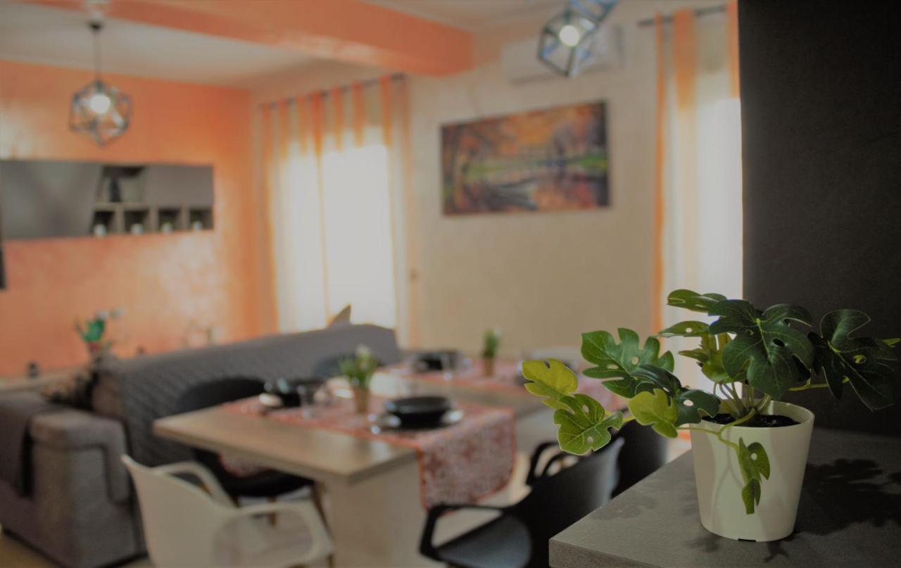 Peter'S House 2 Apartment Calatabiano Ngoại thất bức ảnh